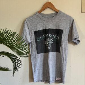 Diamond Tee 🩶